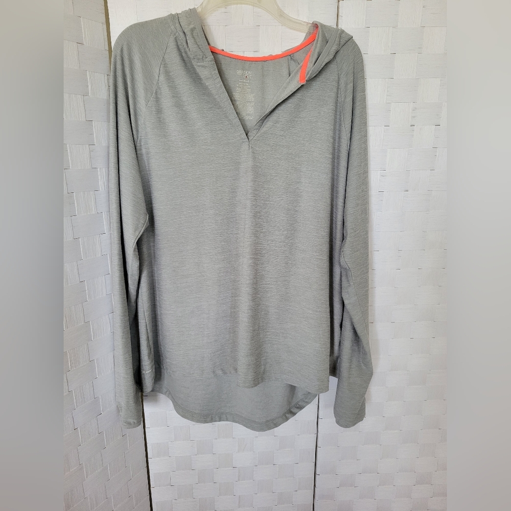 Danskin Light Weight hoodie long sleeve shirt Top, XXL With Thumb Holes